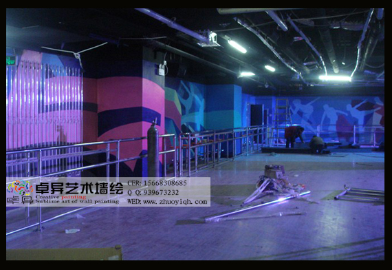 ���ֳ�ǽ��